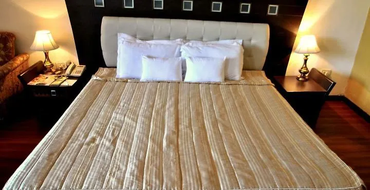 *****  Hotel Mountview Chandigarh India