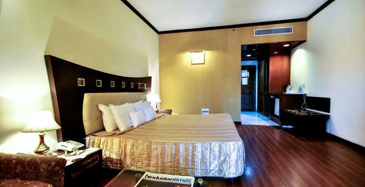 Hotel Mountview Chandigarh
