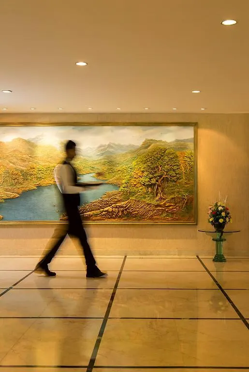 Hotel Mountview Chandigarh