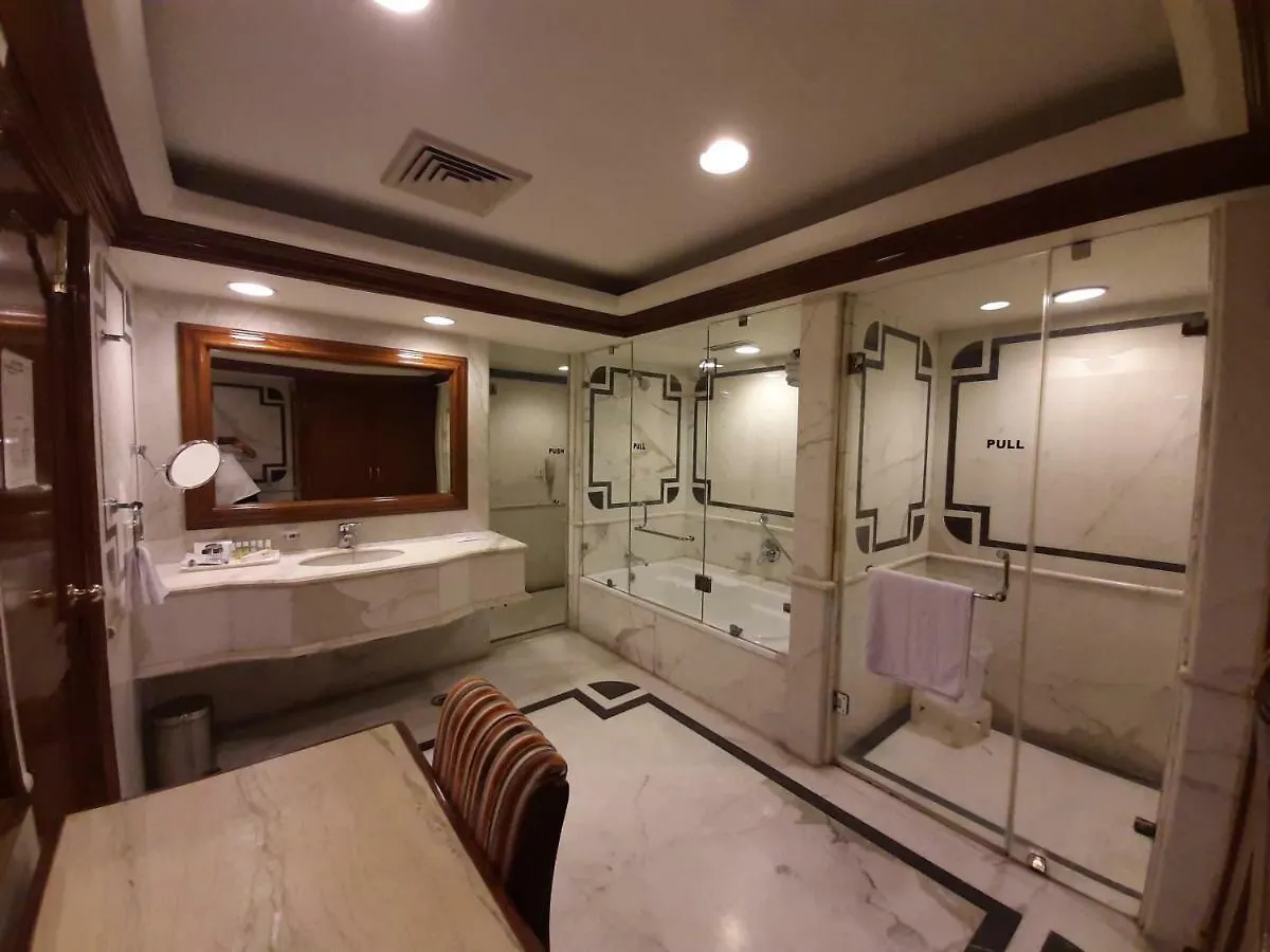 Hotel Mountview Chandigarh