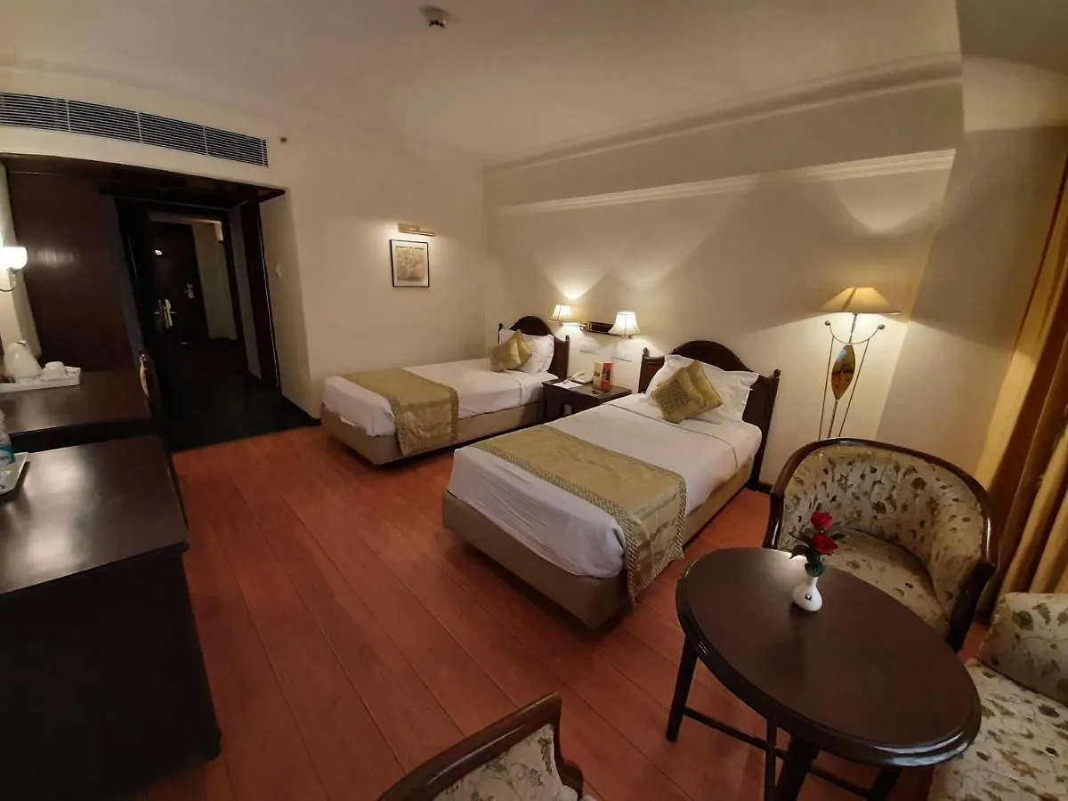 Hotel Mountview Chandigarh