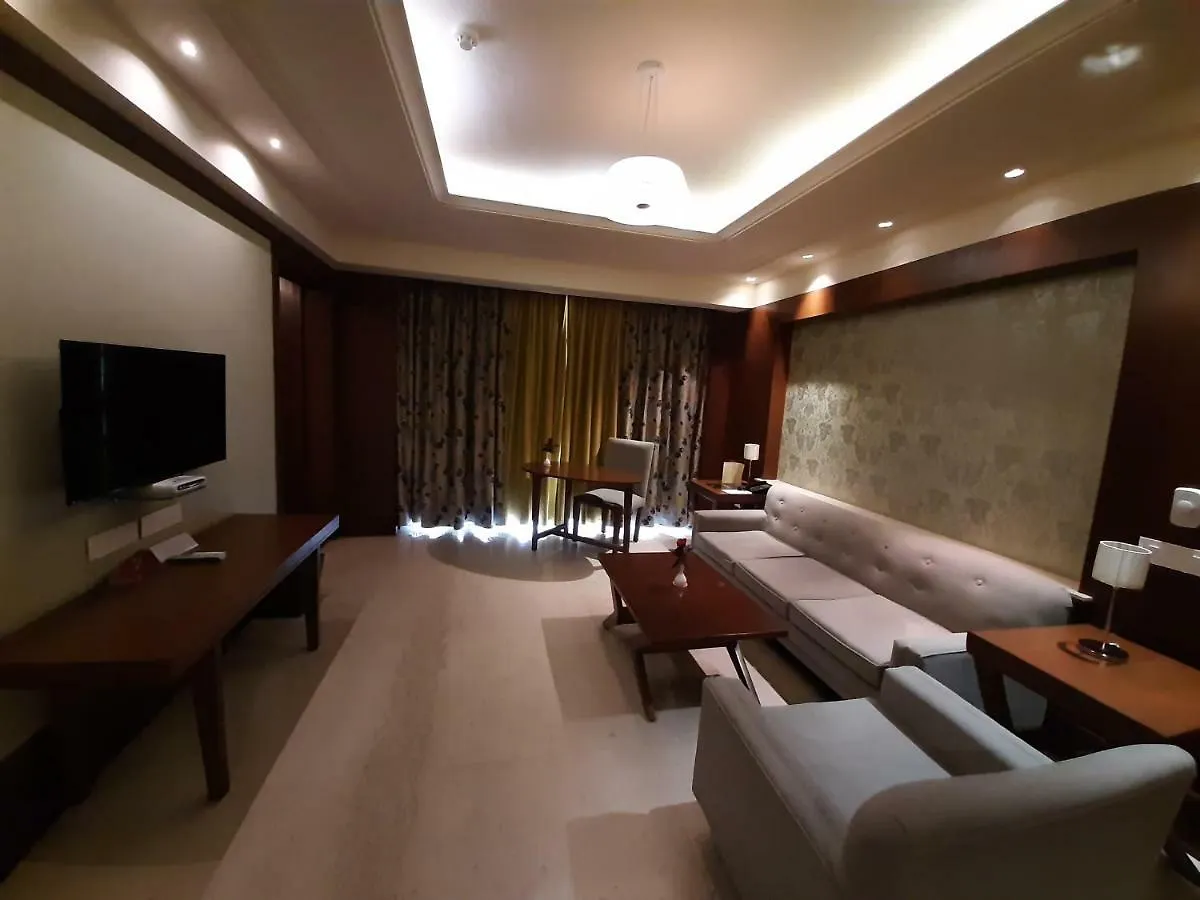 Hotel Mountview Chandigarh