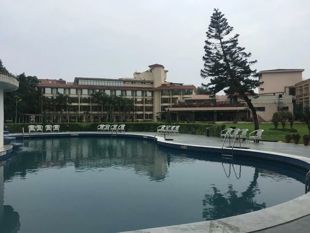 Hotel Mountview Chandigarh India